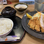 とんかつ屋 桜、、さくら咲く・・・日。 - 