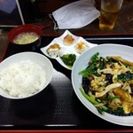 中華 虎楼 - 豚トロと玉子の炒め物定食