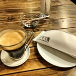 CAFE' BAAL - セットコーヒーとクレープ