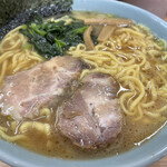 ラーメン 三和 - ラーメン 中（900円）