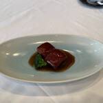 赤坂璃宮 - 豚バラの黒酢煮込み