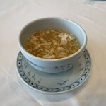 赤坂璃宮 - 深い味のスープ