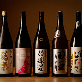 A selection of mainly domestic sake carefully selected by sommeliers and sake masters