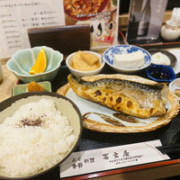 冨士屋本店 - 塩サバ定食