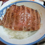 龍園 - 上ロースと小ライスです