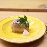 一本杉 川嶋 - 鯵の棒寿司