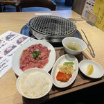 Tanto Tan Yakiniku Iwashige - 