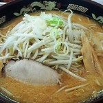 春日食堂 - 味噌大盛　2013/8/17ver