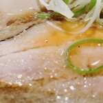 麺屋 八海山 - 味玉入煮干しそば、白ごはん中