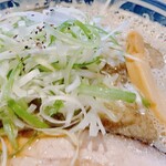 麺屋 八海山 - 味玉入煮干しそば、白ごはん中