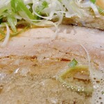 麺屋 八海山 - 味玉入煮干しそば、白ごはん中