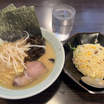 横浜ラーメン増田家 - 