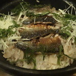 ぼうの - 北海道産新秋刀魚の醤油タレ焼きと茸の鉄鍋ご飯