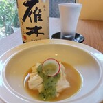 肴や いとう - 当店ではお通しは手作りしております（画像は生湯葉木の芽味噌和え）