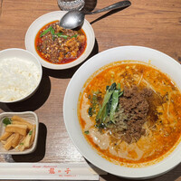 四川料理 龍の子 - 