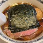 らーめん 稲荷屋 - ワンタン麺　味玉　海苔