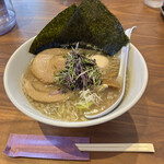 Bushiya katsura - 背脂煮干しラーメン　1000円