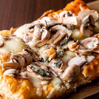 個性派も多数！イタリアンベースの料理の数々に舌鼓