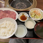 Yakiniku Jurakuen - 