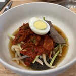 五壮洞興南家 - ビビン麺