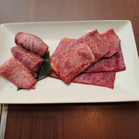 焼肉うしごろ 表参道店 - 