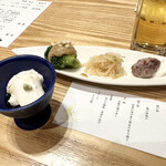 和食・酒 えん - 前菜と生ビール