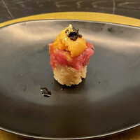 鮨 四 - 