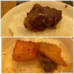 KOREAN DINING LEE - 上 中落ちカルビ
                        下 カクテキ 白菜キムチ