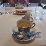 Chez Kusama - 咖啡