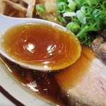 中華そば しながわ - 特製中華そば・並　スープアップ