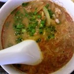 プリックタイ - レモングラスが香るトムヤンクンつけめんのスープ