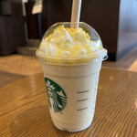 スターバックス・コーヒー - 瀬戸内レモンケーキフラペチーノ　690円