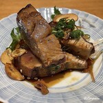 Gotoku - 藁焼した鰹の和風ステーキ