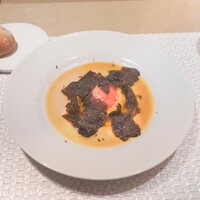 TATSUMI - エミリアロマーニャ郷土料理リコッタチーズ、トウモロコシペースト、卵黄とパルミジャにトリュフかけ