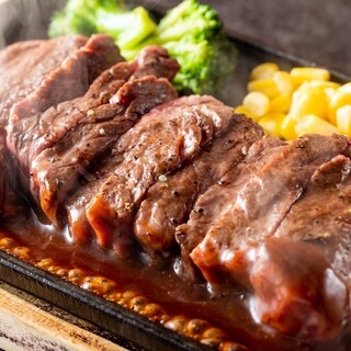 【食べ応え◎USスタイルの豪快ステーキ】