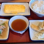Niihama Kokuryou Shokudou - 塩だれ肉もやし、イカの天、卵焼き、ごはん(中)