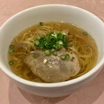 紹興酒家 - ラーメン+焼飯 880円