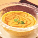 銀座アスター - 料理写真:フルーツとタピオカのマンゴーミルク