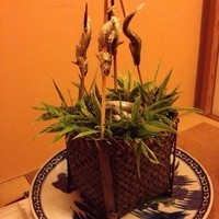 卓楽 - 焼き物天然　鮎塩焼
                （枝豆・酢取り茗荷・昆布鞍馬煮）
                