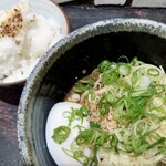 きさく - 汁なし担々麺 温玉いり ごはん