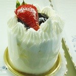 甘泉堂 - 「レアチーズ」\320です(2013/8/31UP)