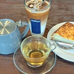 レタンプリュス - クレームカフェがとても好きな濃さでした　ダージリンはファーストフラッシュっぽい感じ