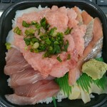 今津食堂 たかだや - 料理写真:どんまる丼特盛