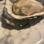 ラ リベルラ ドーロ - 蒸しガキ一本勝負