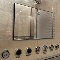 ベージュ アラン・デュカス 東京 - 