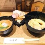 麺屋 周郷 - 特製つけ麺(中)￥1300(当時の価格)