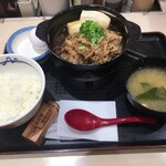 松屋 - 2018/12/06 牛鍋膳