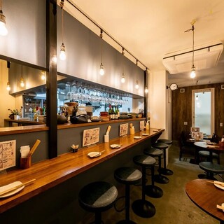 20名の貸切宴会にも対応☆明るくおしゃれな店内