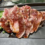 北新地ここの - 定番、ラムのたたき！すご〜く美味しい。