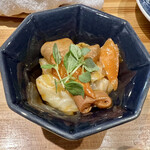 北新地ここの - お通しとして、おばんざいパート1  もつ焼き！